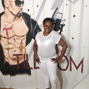 Meet your Posher, Denise